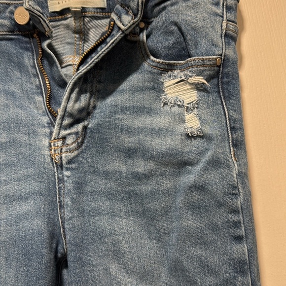 Risen Jeans - Picture 5 of 9